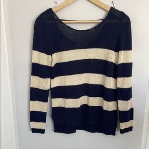 Olive & Oak Blue and Cream Striped Crew Neck Sweater size M